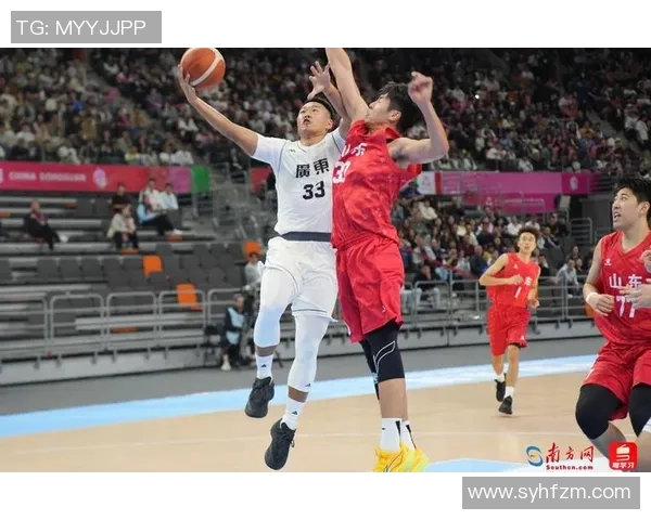 贺希宁：从篮球新星到职业生涯的璀璨之路探索与成长